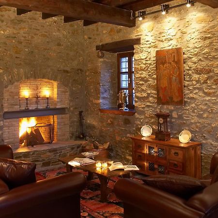 Palio Eleotrivio Guesthouse Agios Lavrentios Buitenkant foto