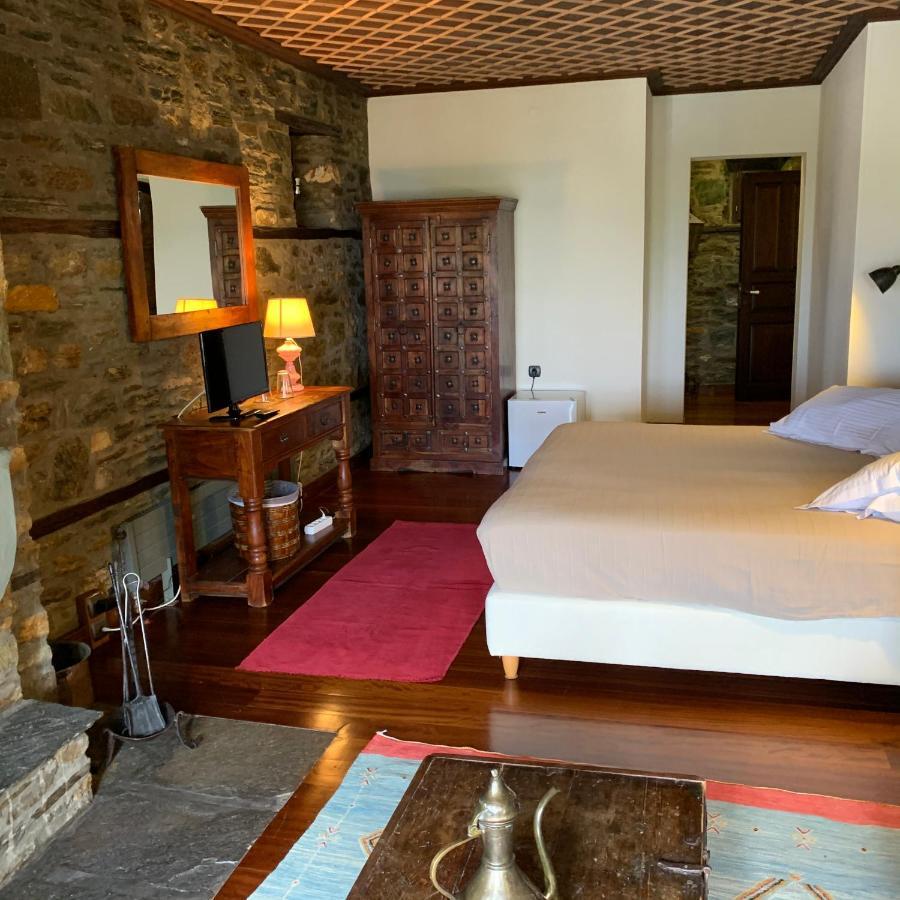 Palio Eleotrivio Guesthouse Agios Lavrentios Buitenkant foto
