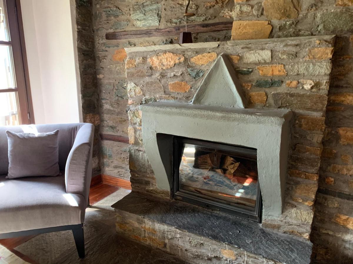 Palio Eleotrivio Guesthouse Agios Lavrentios Buitenkant foto