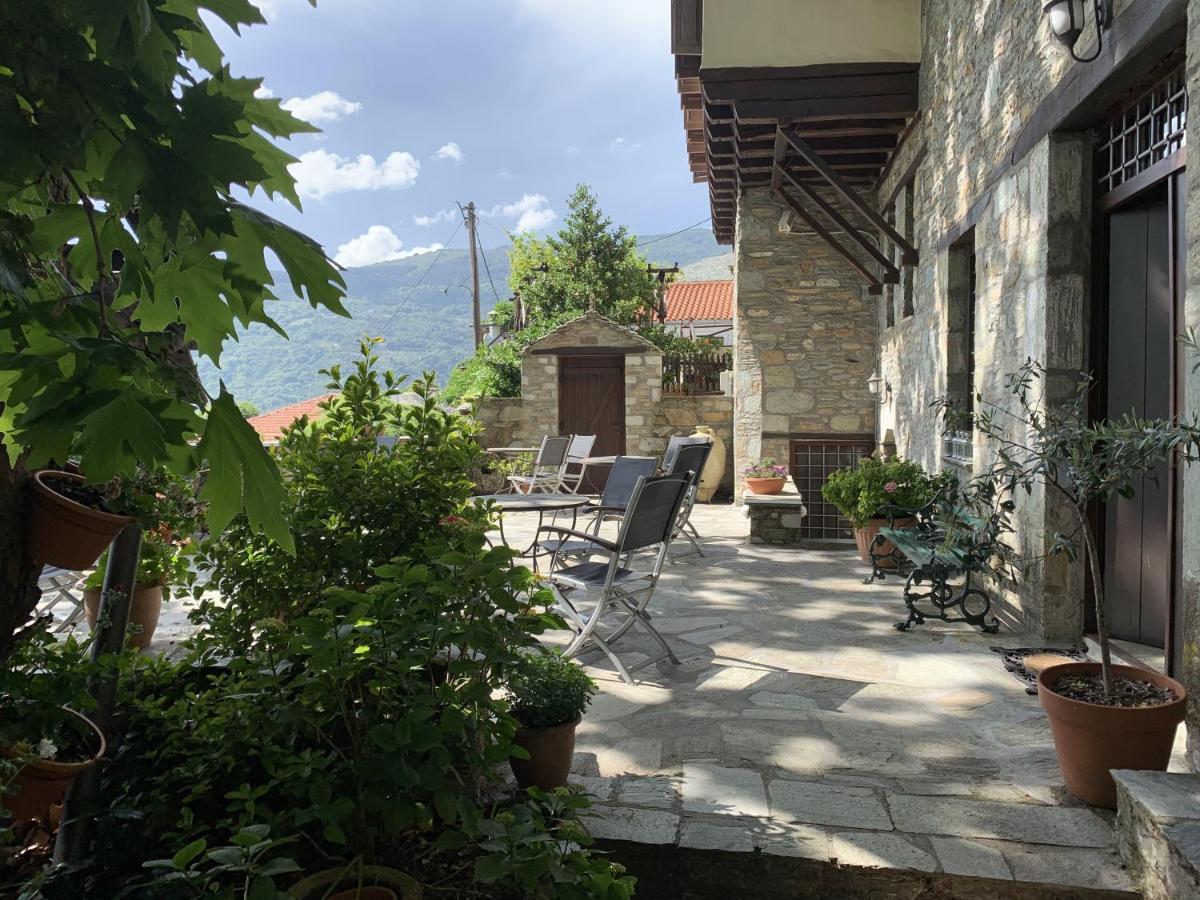 Palio Eleotrivio Guesthouse Agios Lavrentios Buitenkant foto