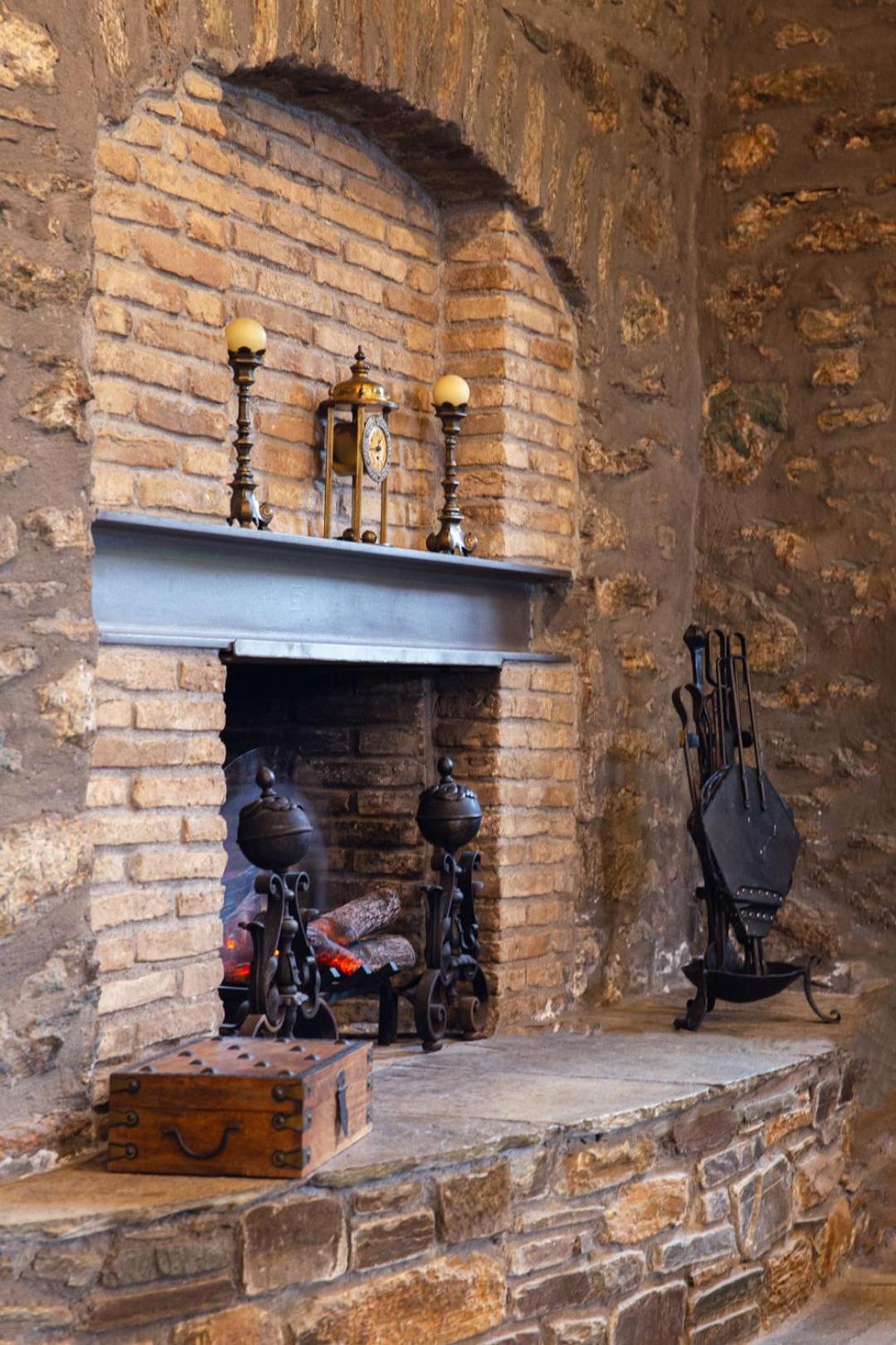 Palio Eleotrivio Guesthouse Agios Lavrentios Buitenkant foto