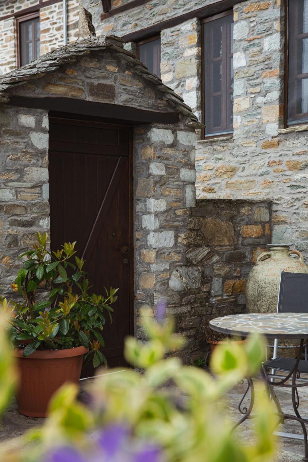 Palio Eleotrivio Guesthouse Agios Lavrentios Buitenkant foto