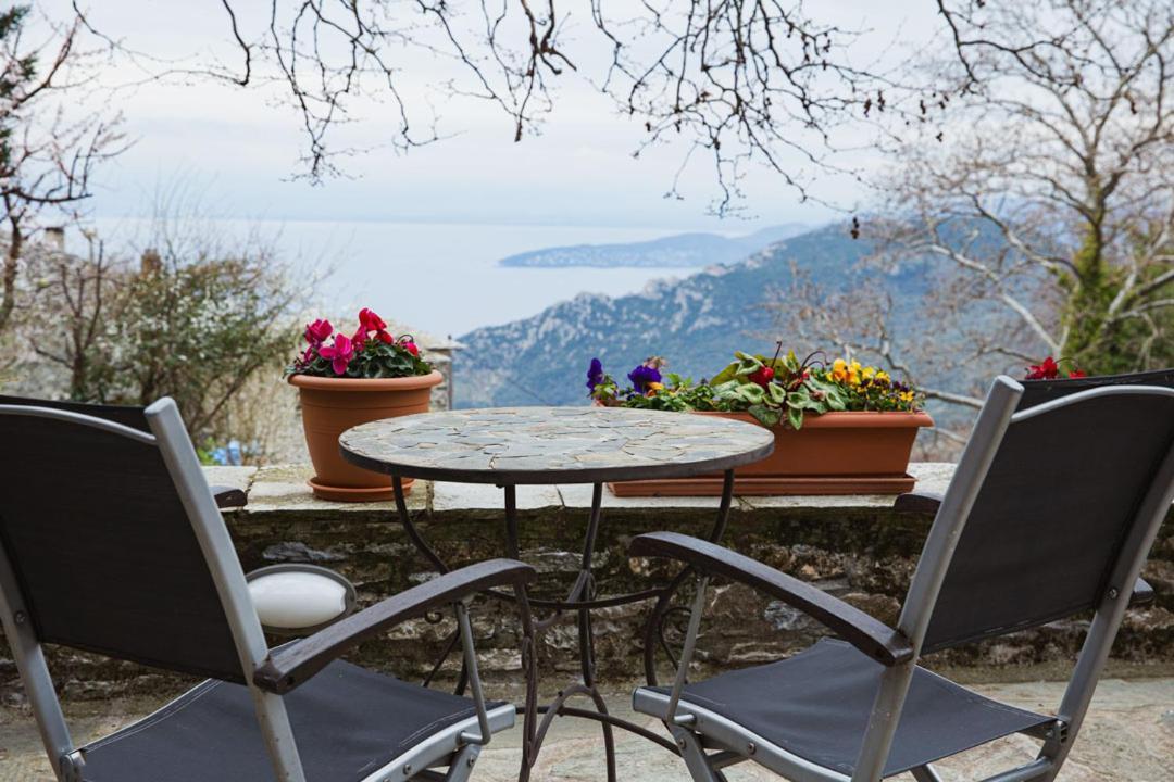 Palio Eleotrivio Guesthouse Agios Lavrentios Buitenkant foto
