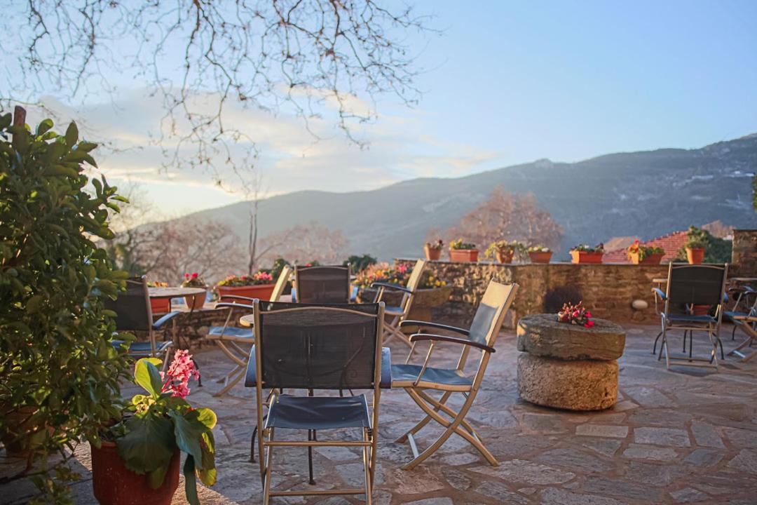Palio Eleotrivio Guesthouse Agios Lavrentios Buitenkant foto