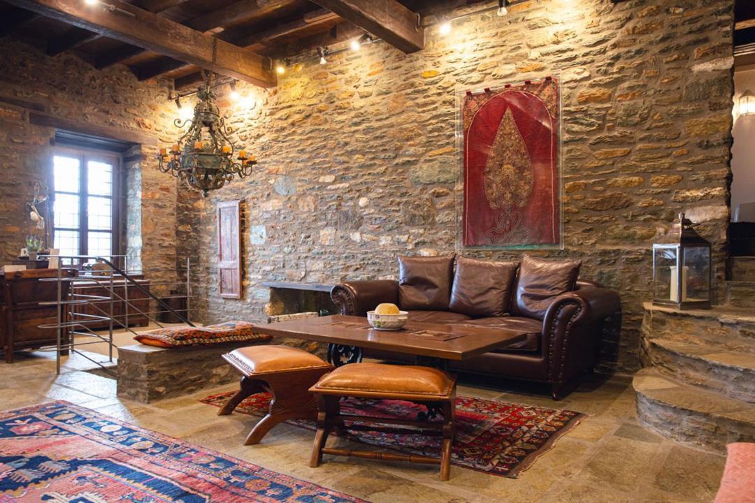Palio Eleotrivio Guesthouse Agios Lavrentios Buitenkant foto