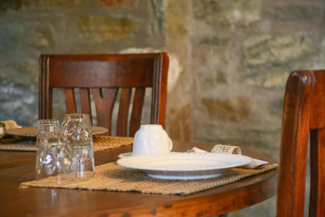 Palio Eleotrivio Guesthouse Agios Lavrentios Buitenkant foto