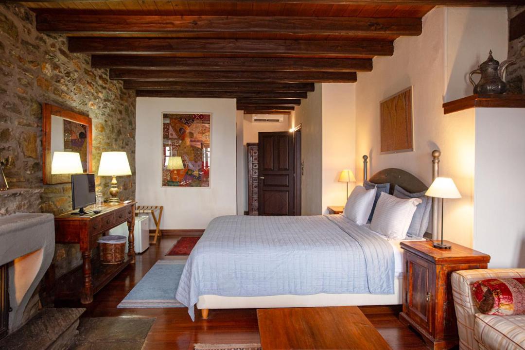 Palio Eleotrivio Guesthouse Agios Lavrentios Buitenkant foto
