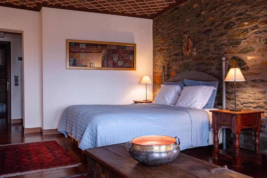 Palio Eleotrivio Guesthouse Agios Lavrentios Buitenkant foto